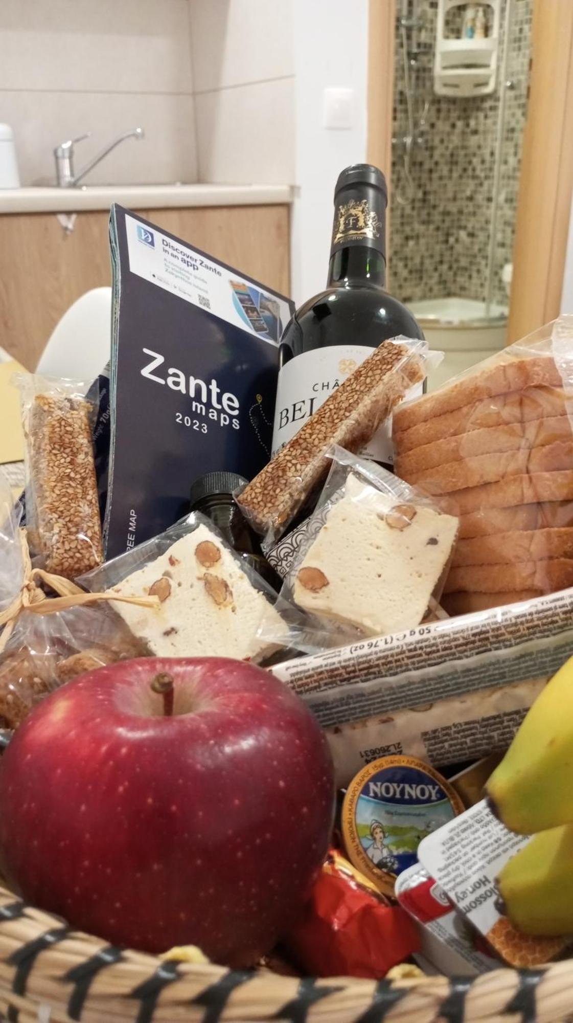 Meltemaki Lägenhet Mouzákion Exteriör bild